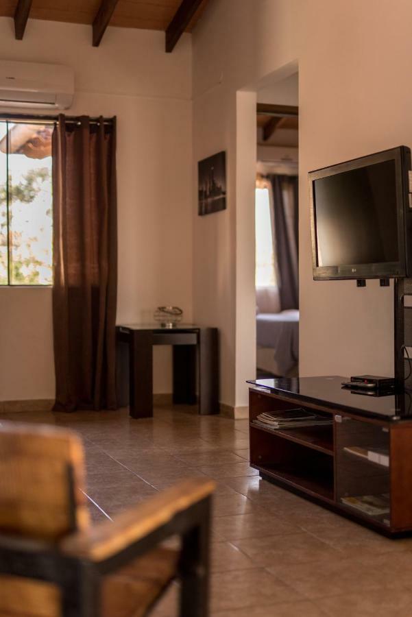 Aparthotel La Riviera Fernando de la Mora Exteriér fotografie